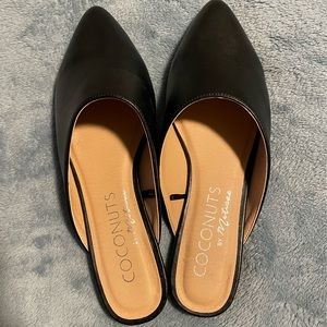 Coconuts By Matisse Black Mule Slip-ons